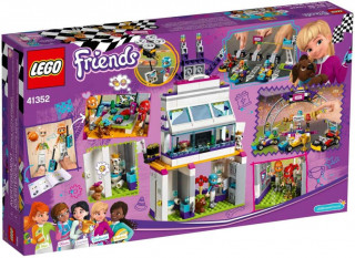 LEGO Friends 41352 Ziua cea mare a cursei č.3