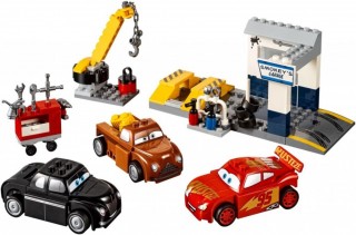 LEGO Juniors 10743 Garajul Fumuriu č.2