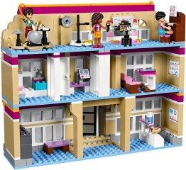LEGO Friends 41134 Școala de spectacole din Heartlake č.3