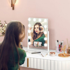Oglindă cosmetică cu lumini LED | alb č.1